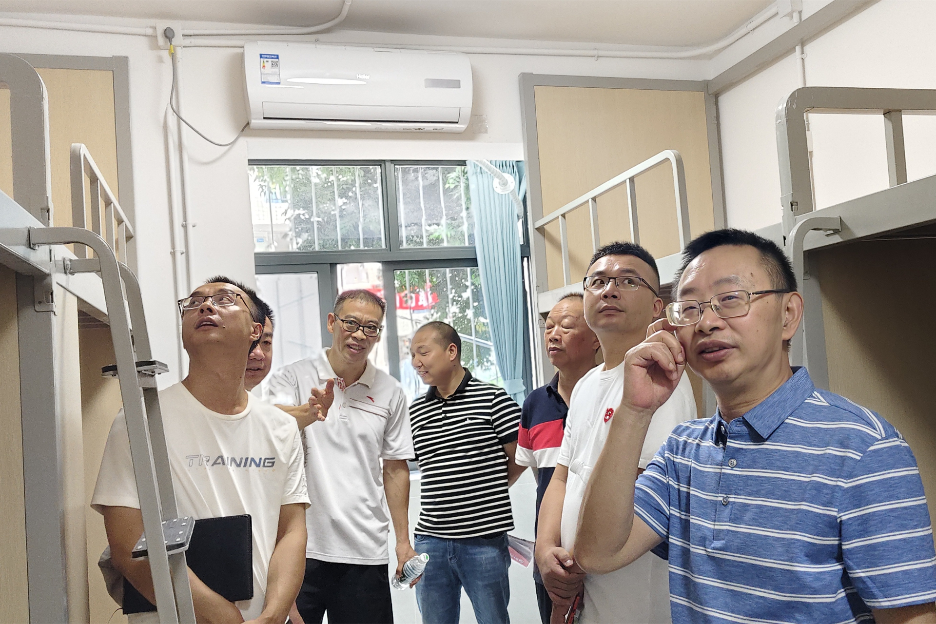 学校学生一号公寓维修改造项目顺利通过竣工验收